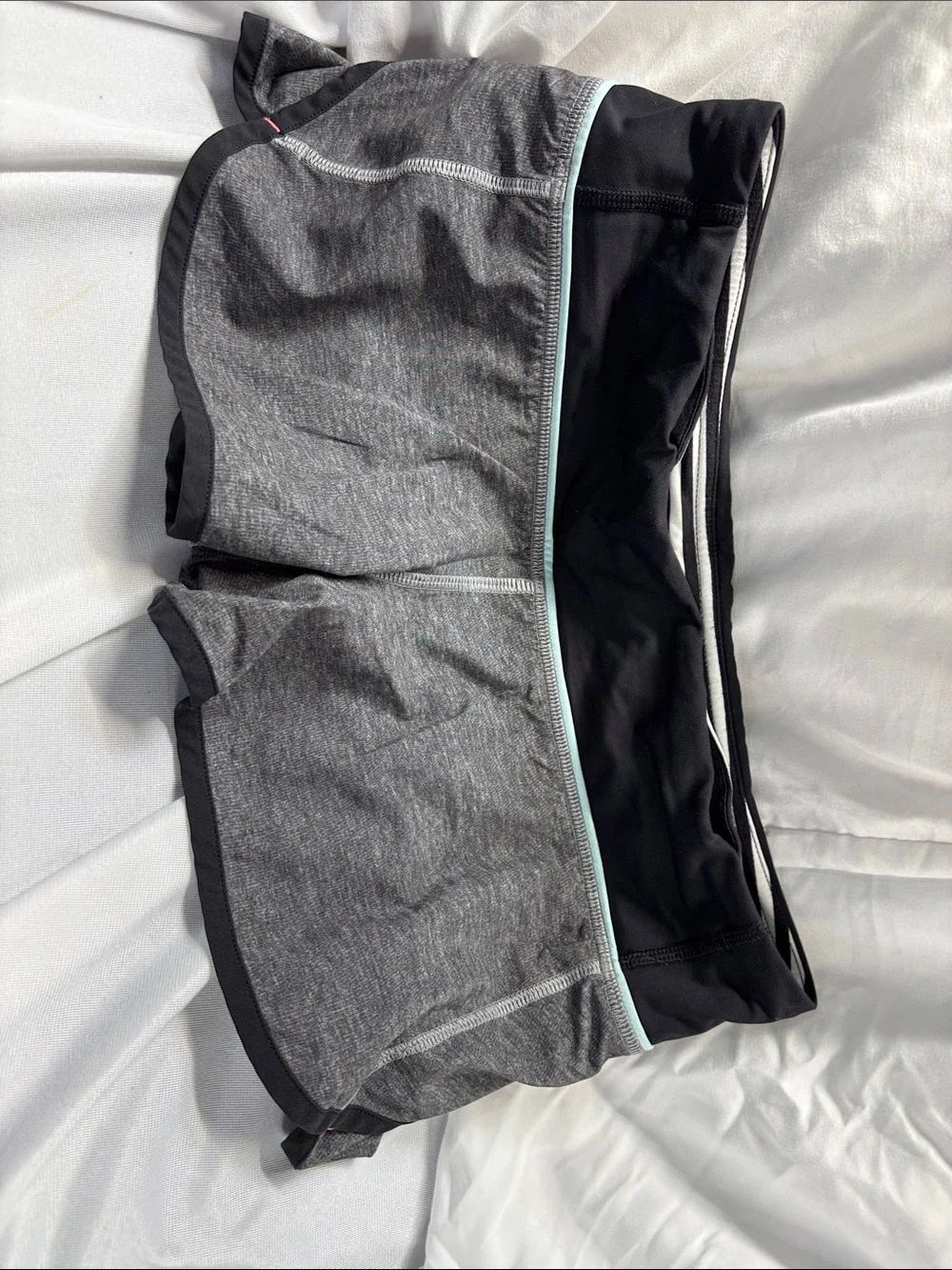 Lululemon Run Speed Up Short  Sweat-Wicking Fabric and Three-Pocket Waistband